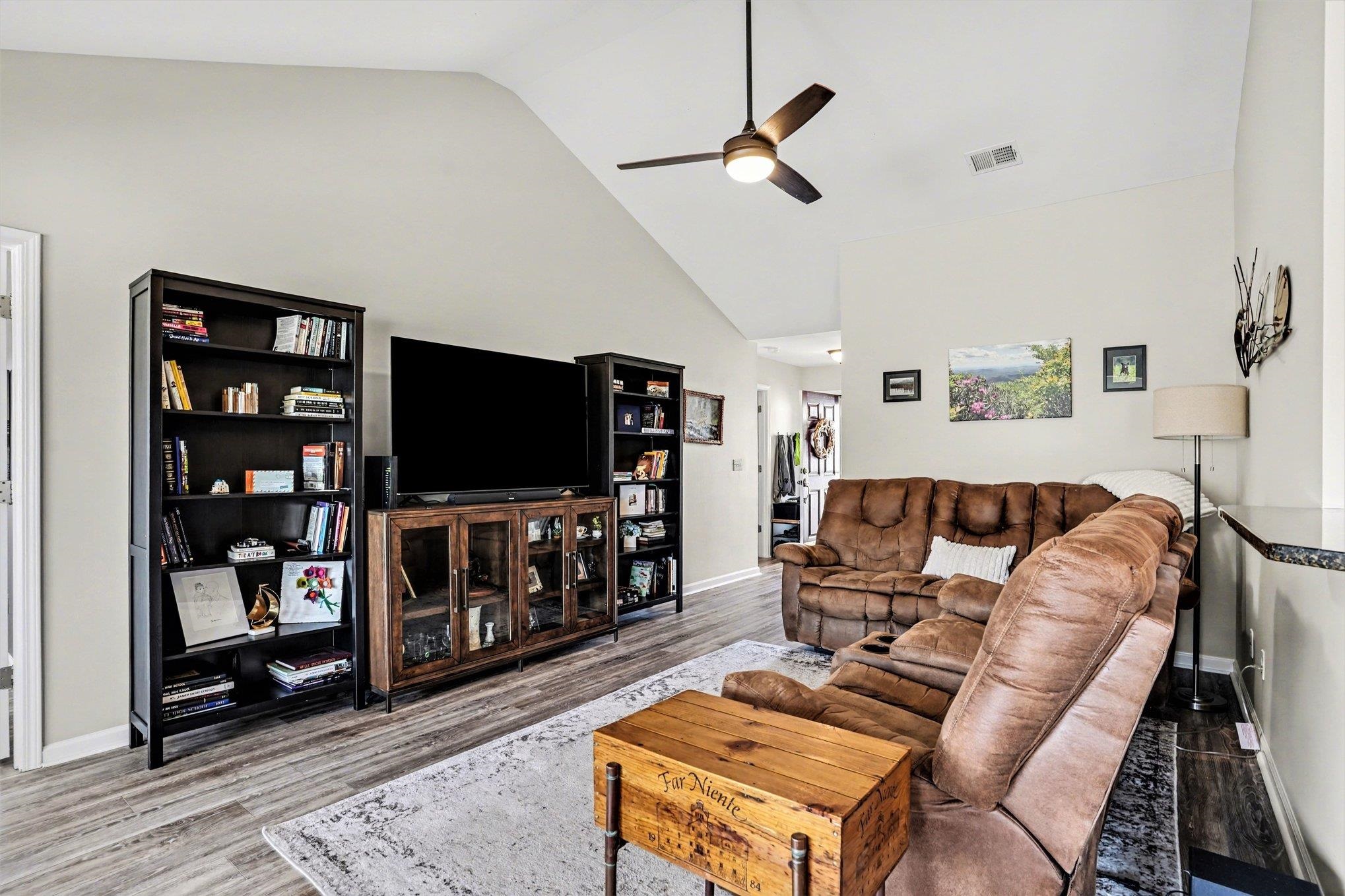 301 Whitchurch Street Murrells Inlet, SC 29576 - Photo 6 of 40