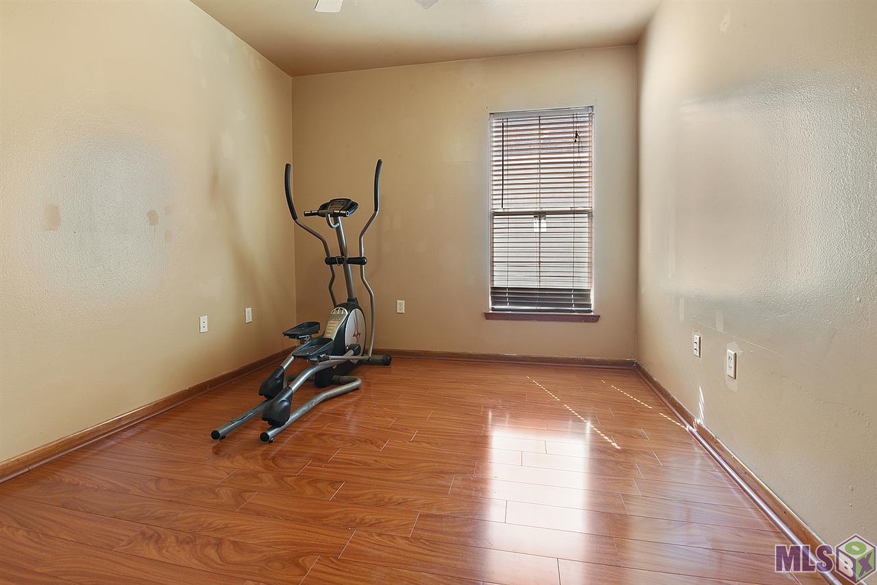 10144 Ridgehaven Avenue Baton Rouge, LA 70810 - Photo 7 of 11