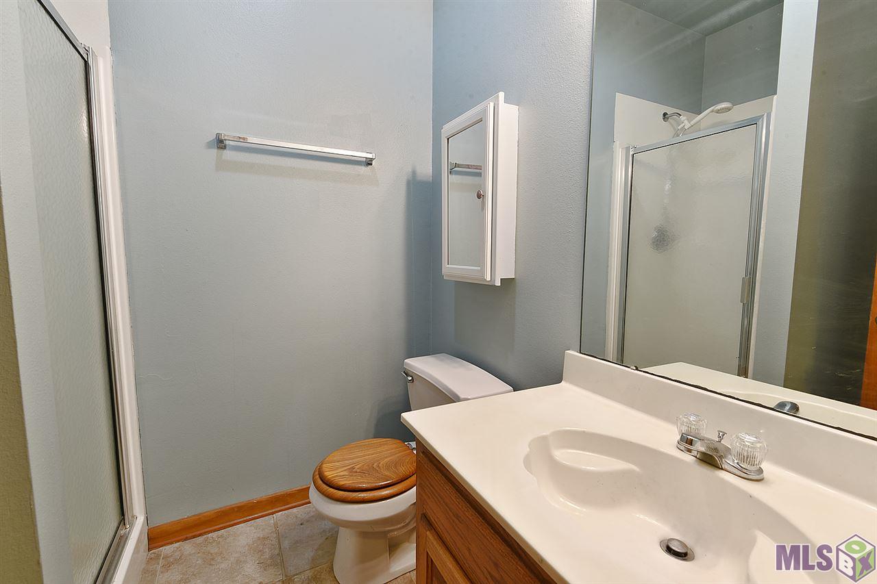 10144 Ridgehaven Avenue Baton Rouge, LA 70810 - Photo 8 of 11
