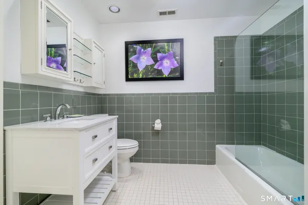 $10,000 | 47 Indian Harbor Drive, Unit 7, Greenwich, CT 06830