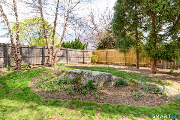 $10,000 | 47 Indian Harbor Drive, Unit 7, Greenwich, CT 06830