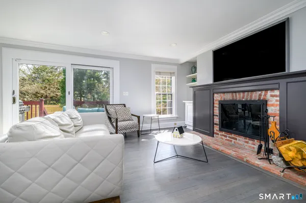 $10,000 | 47 Indian Harbor Drive, Unit 7, Greenwich, CT 06830