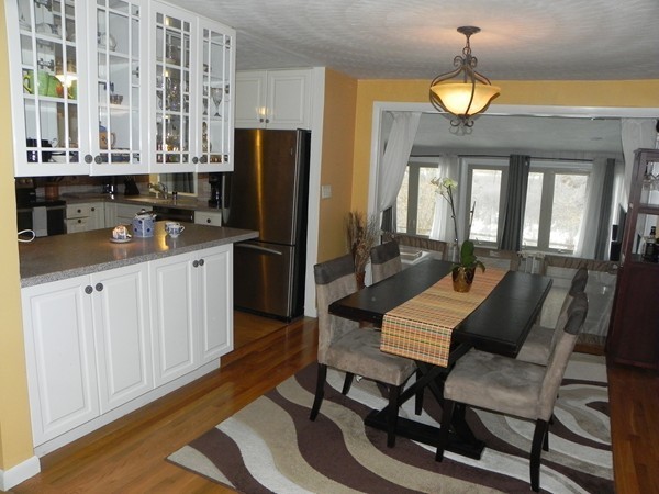 18 Fairbanks Road Framingham, MA 01701 - Photo 4 of 30 Gallery Image 4