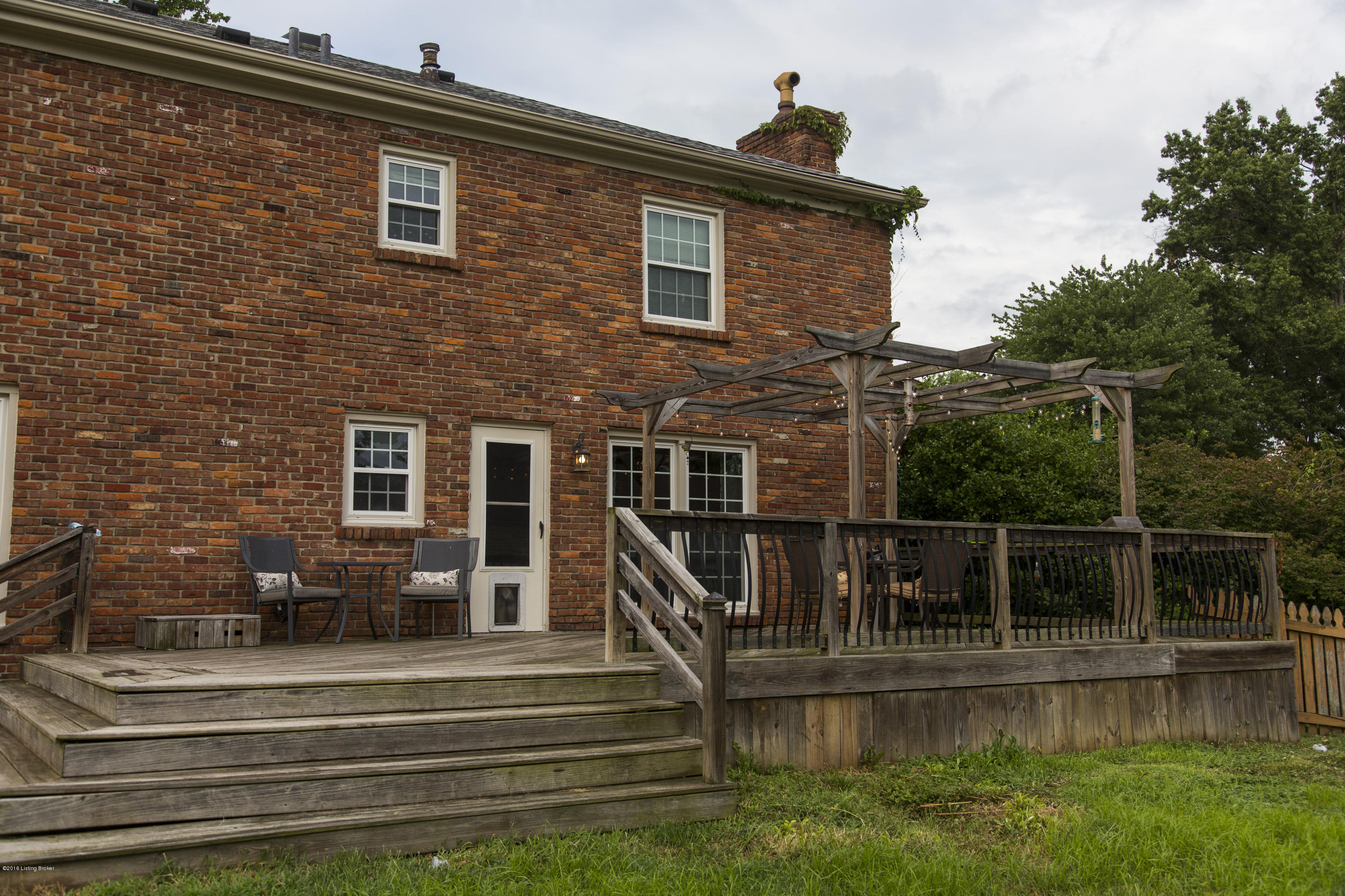 11704 Robindale Road Louisville, KY 40243 - Photo 32 of 39 34