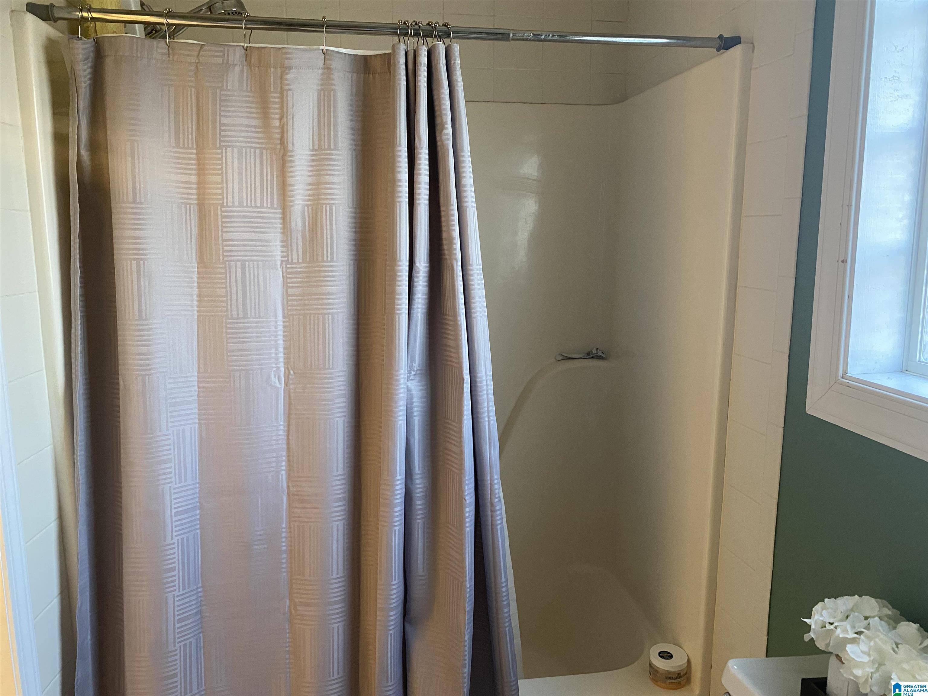 124 Vine Street Oneonta, AL 35121 - Photo 15 of 17