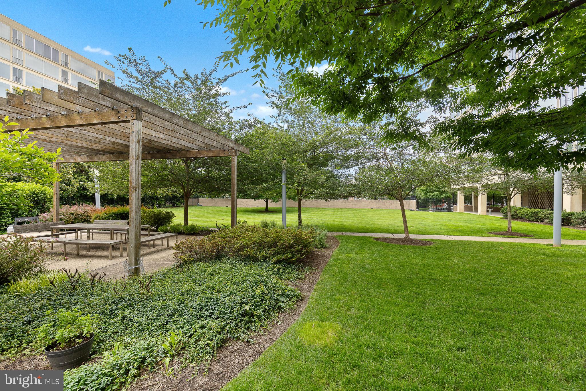 1101 3rd Street Southwest, Unit 312 Washington, DC 20024 - Photo 28 of 48 Waterfront Towers offers lawn & community spaces
