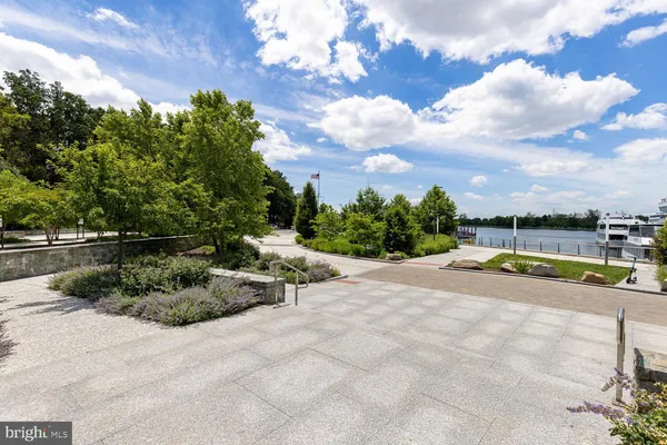 $1,850 | 1101 3rd Street Southwest, Unit 312, Washington, DC 20024