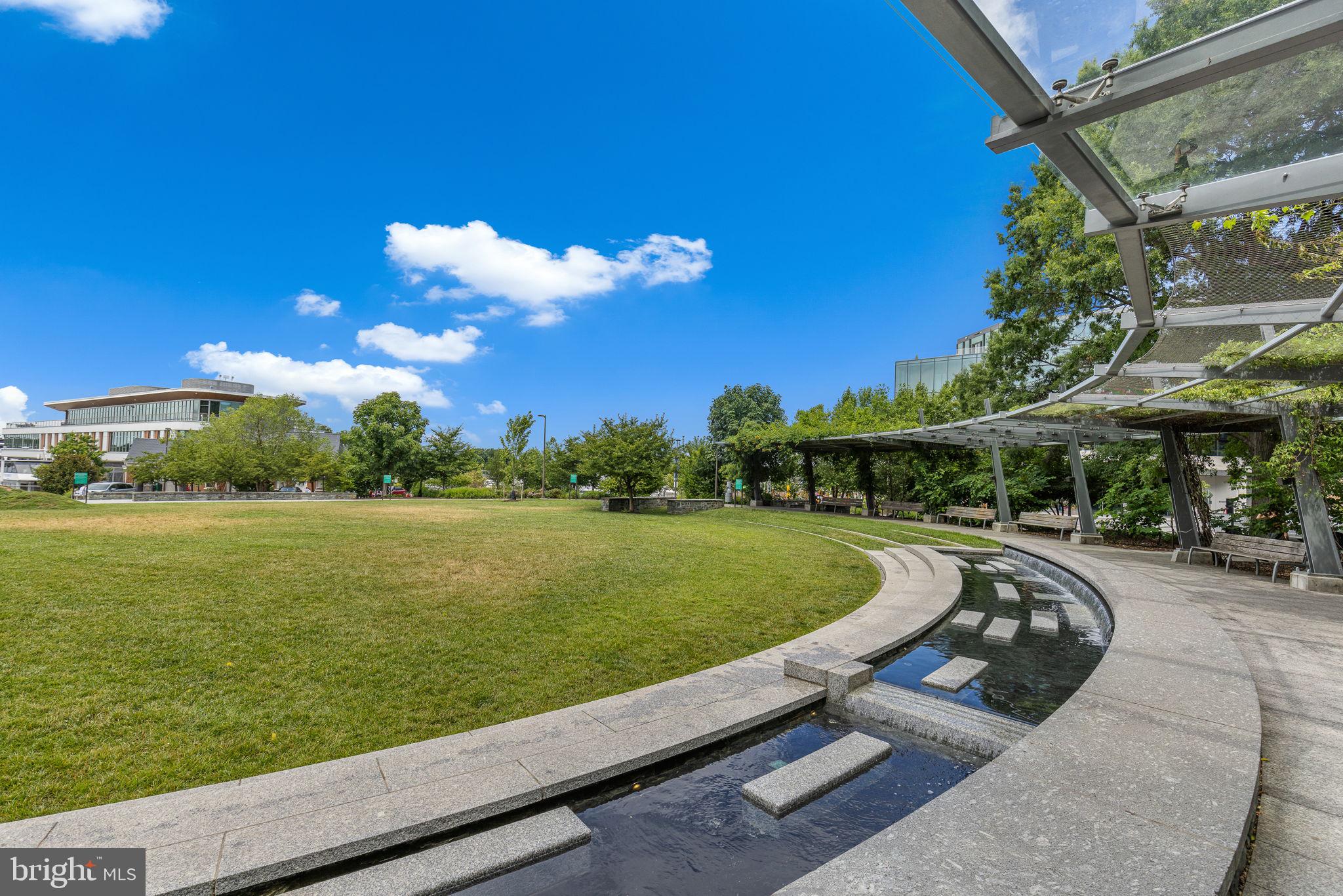 1101 3rd Street Southwest, Unit 312 Washington, DC 20024 - Photo 44 of 48 Minutes to SWDC waterfront/The Wharf!