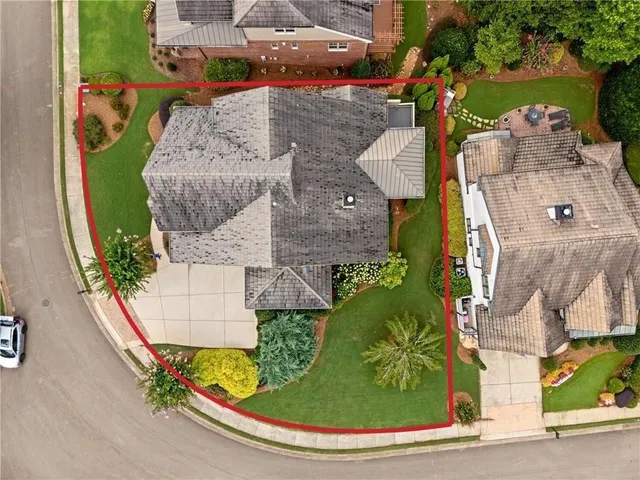 $950,000 | 2615 Hillandale Circle, Cumming, GA 30041