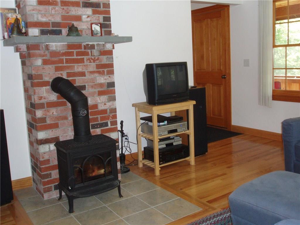 389 S Road Chebeague Island, ME 04017 - Photo 10 of 33 Photo