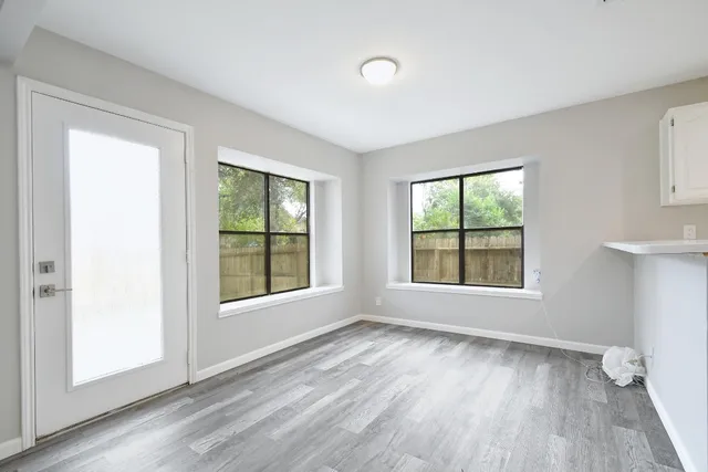 $2,250 | 14926 Eminence, San Antonio, TX 78248