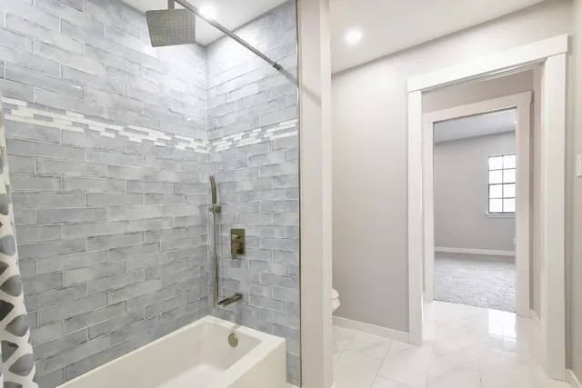 $2,250 | 14926 Eminence, San Antonio, TX 78248