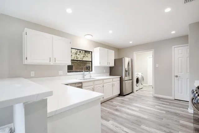 $2,250 | 14926 Eminence, San Antonio, TX 78248