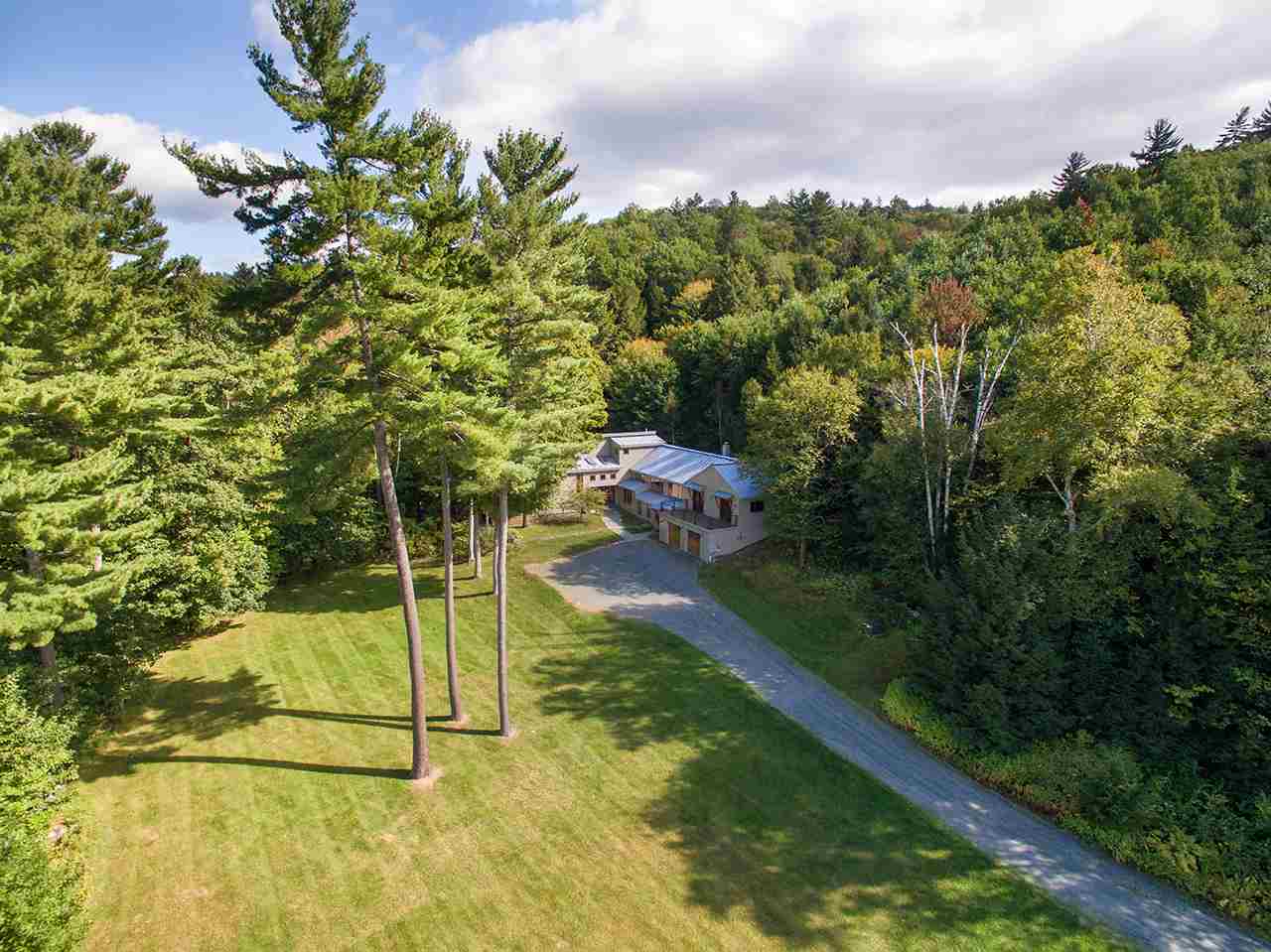 420 Dorchester Road Lyme, NH 03768 - Photo 2 of 31