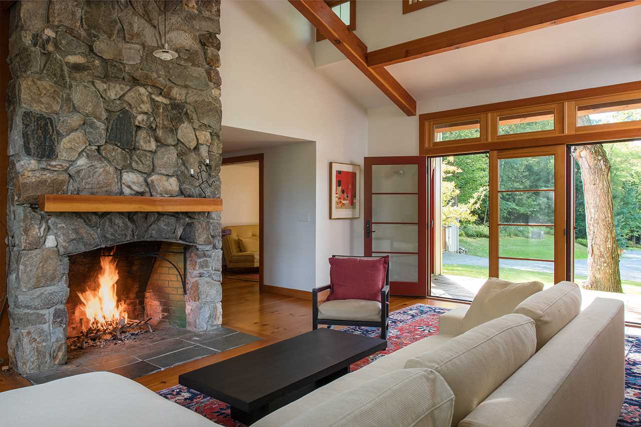 420 Dorchester Road Lyme, NH 03768 - Photo 7 of 31