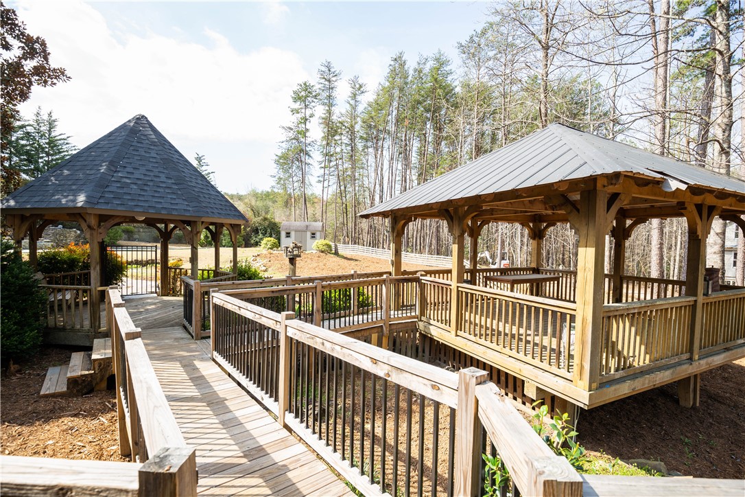 103 Quarter Mile Road Salem, SC 29676 - Photo 4 of 50 Gazebo and covered deck