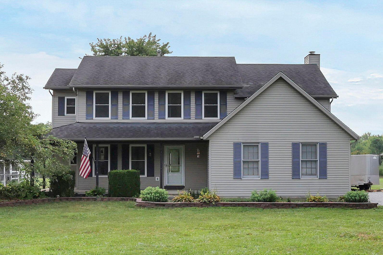 10158 Stoudertown Road Northwest Pickerington, OH 43147 - Photo 2 of 67 35-web-or-mls-011A8243 - Copy