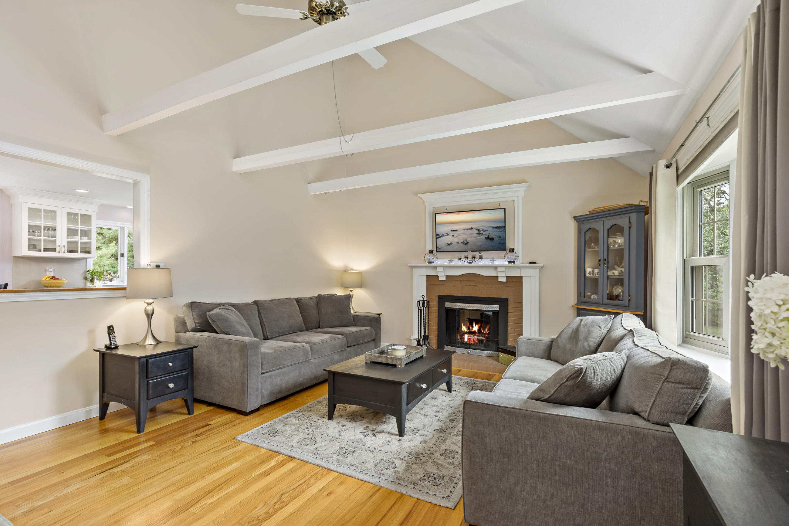 11 Sarah Lawrence Road Sandwich, MA 02563 - Photo 4 of 34 20