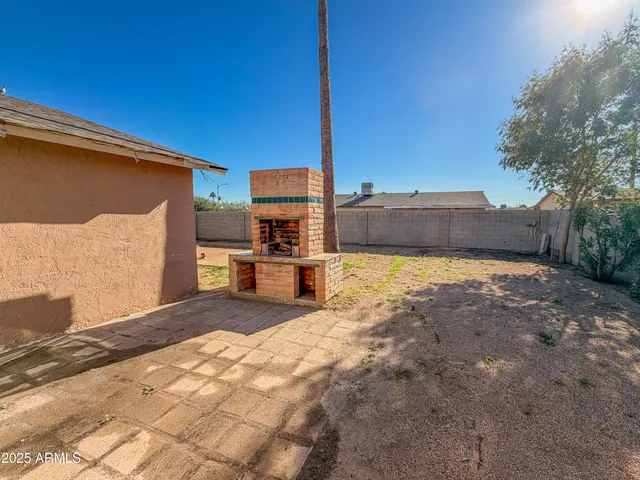 $3,500 | 6301 West Earll Drive, Phoenix, AZ 85033