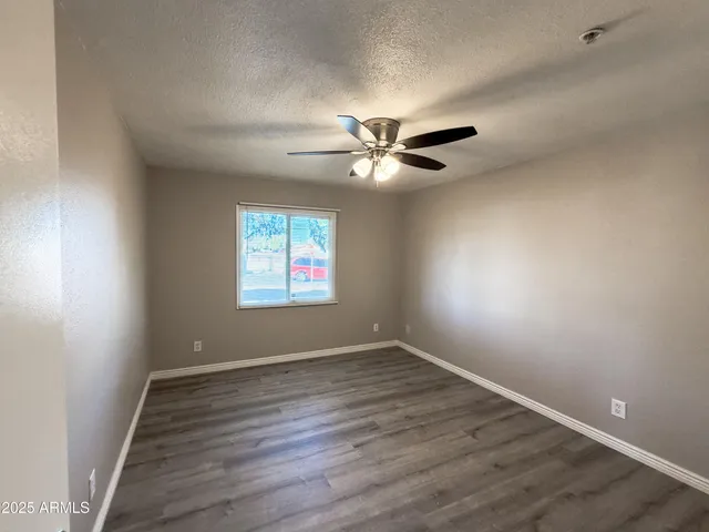 $3,500 | 6301 West Earll Drive, Phoenix, AZ 85033