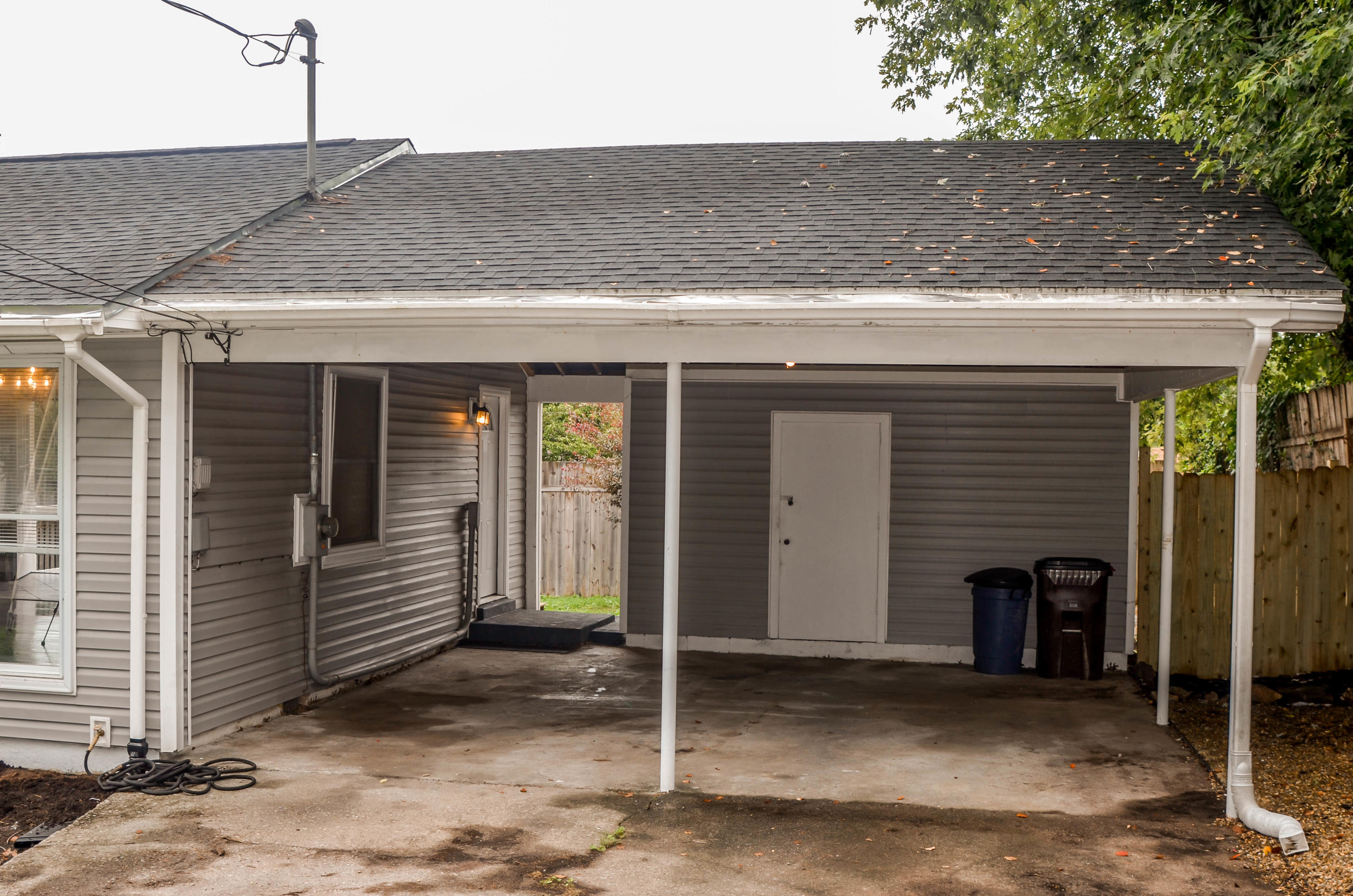 118 Arizona Road Oak Ridge, TN 37830 - Photo 2 of 30 118 Arizona Road, Oak Ridge, TN 37830