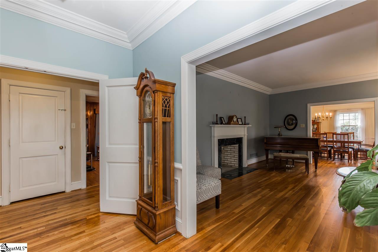 1060 Andrews Farm Road Spartanburg, SC 29302 - Photo 2 of 24 Gallery Image 2