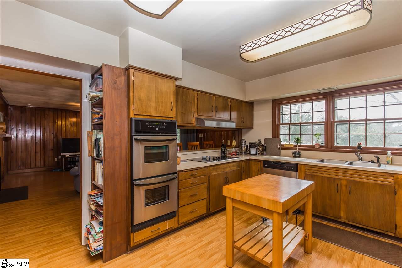 1060 Andrews Farm Road Spartanburg, SC 29302 - Photo 3 of 24 Gallery Image 3