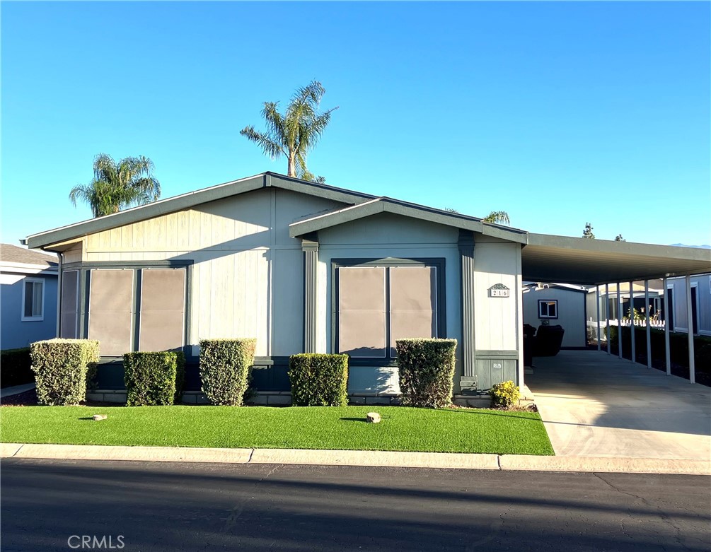 1250 North Kirby St Unit 216  