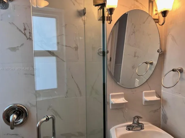 $2,500 | 6231 Southwest 138th Court, Unit G, Miami, FL 33183