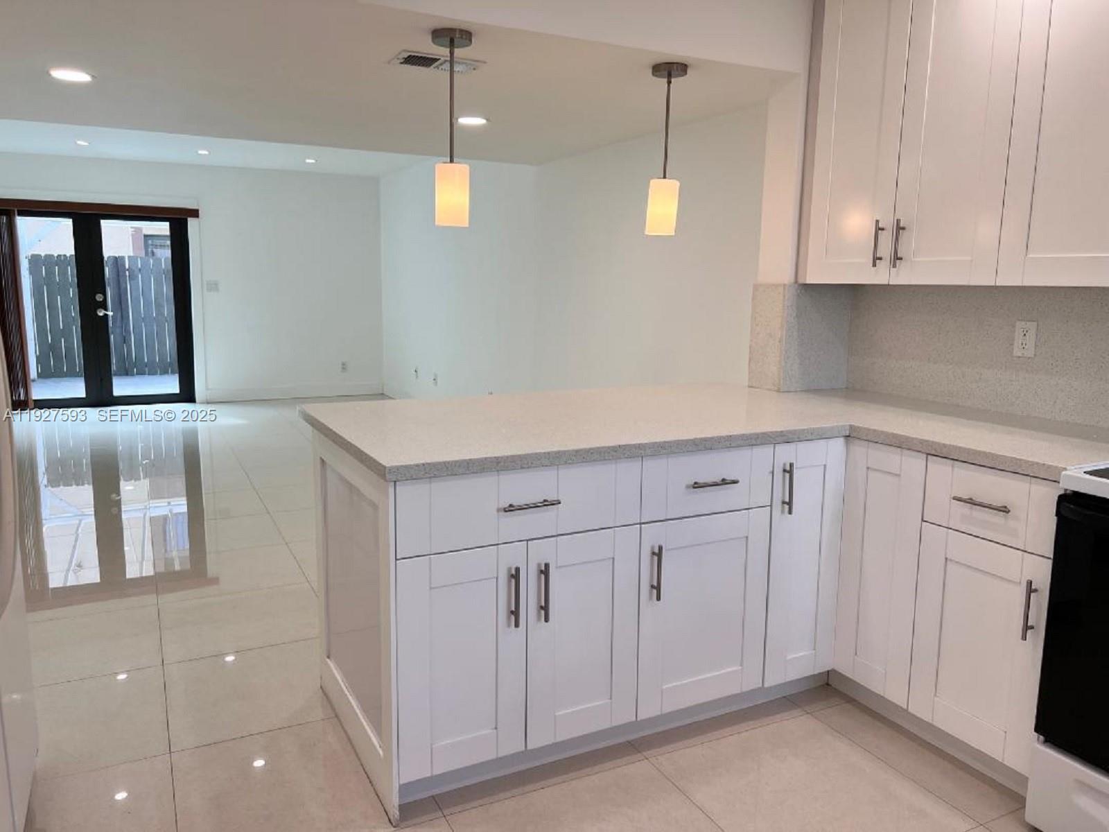 6231 Southwest 138th Court, Unit G Miami, FL 33183 - Photo 3 of 46 PORCELAIN FLOORS