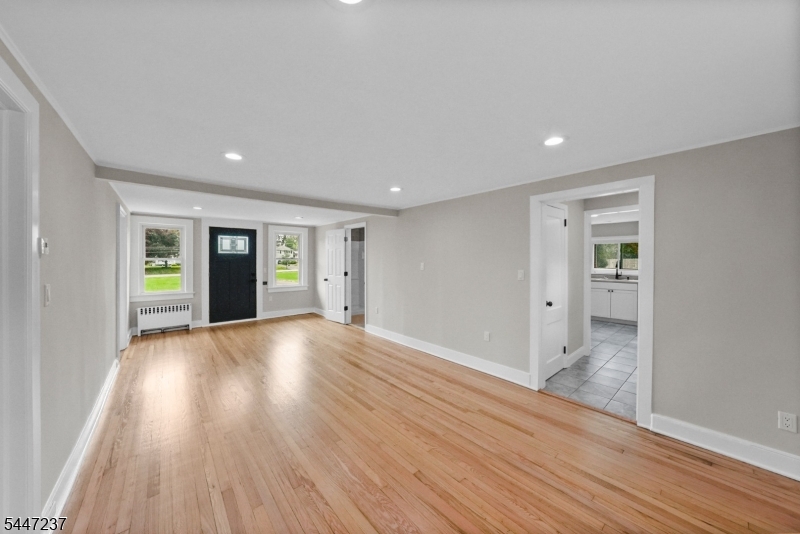 117 Mountain View Road Hillsborough, NJ 08844 - Photo 3 of 19
