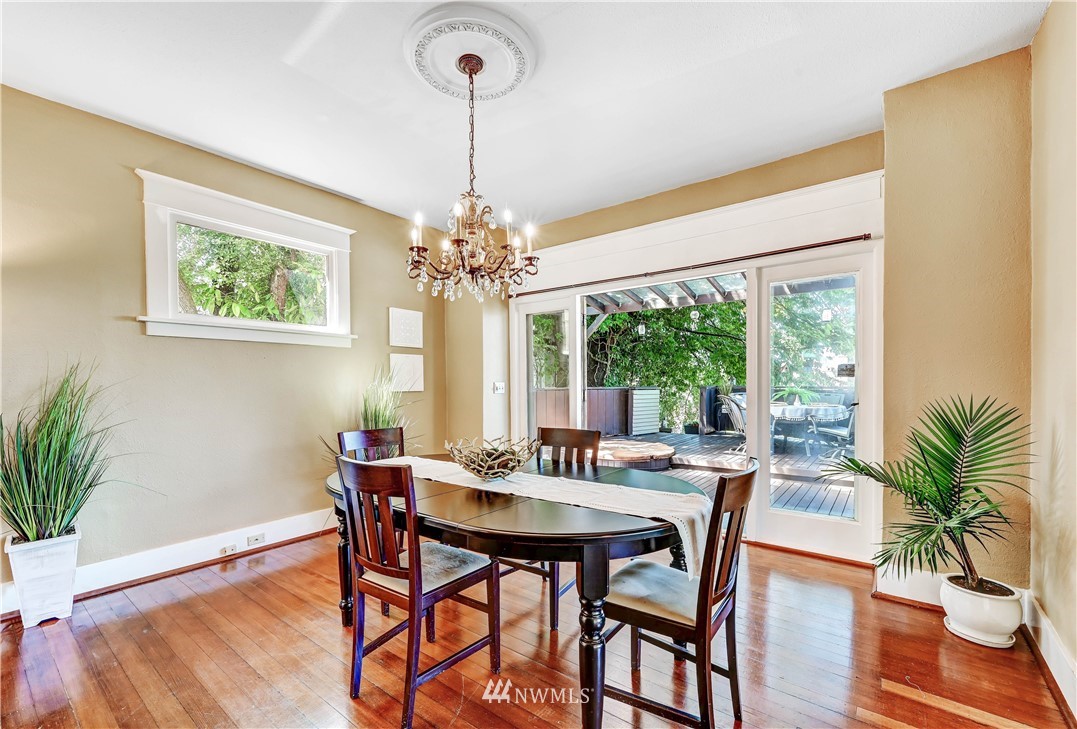 2203 North 65th Street Seattle, WA 98103 - Photo 6 of 19 Gallery Image 6