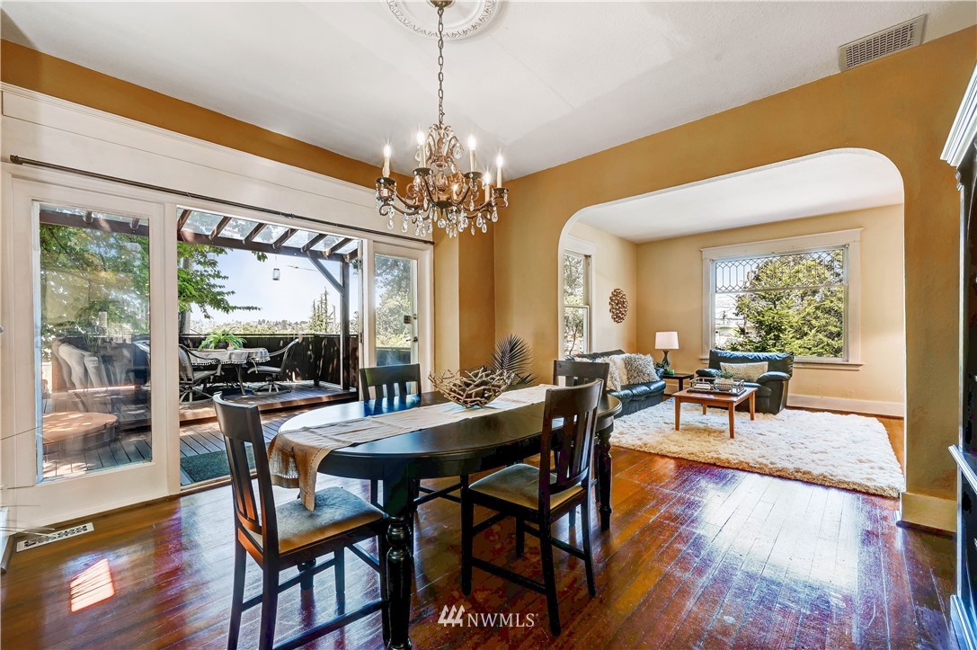 2203 North 65th Street Seattle, WA 98103 - Photo 7 of 19 Gallery Image 7