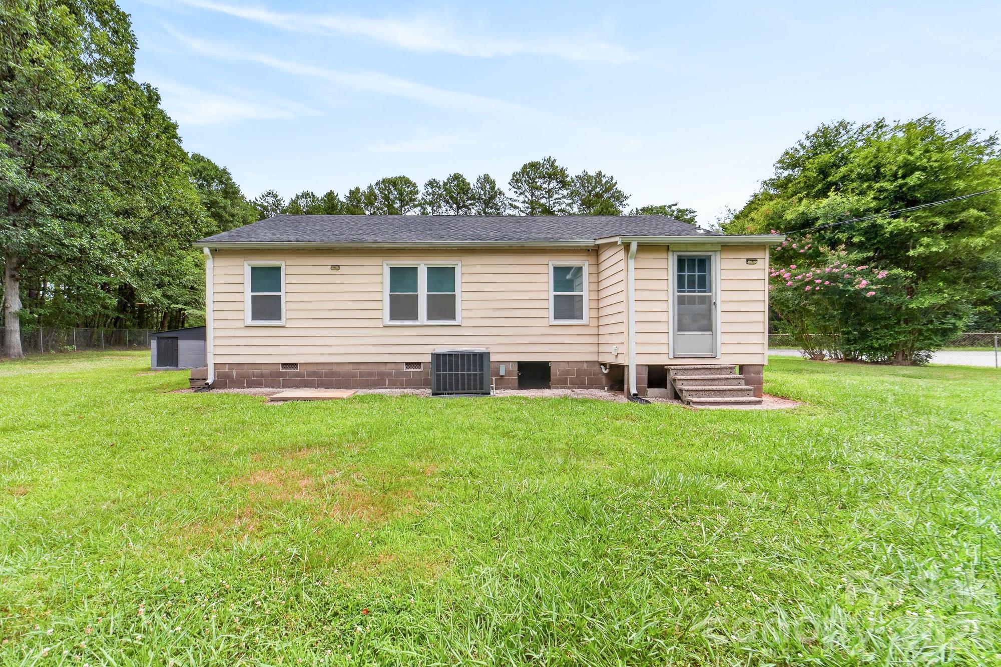 4525 Hemphill Road Gastonia, NC 28056 - Photo 21 of 25