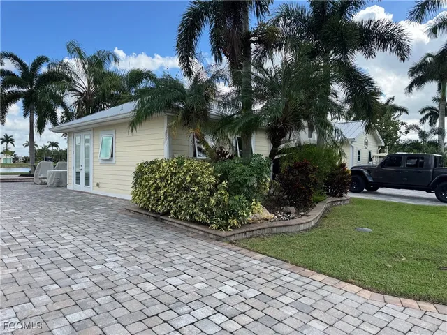 $255,000 | Lot 243-3034 East Riverbend Resort Boulevard, LaBelle, FL 33935