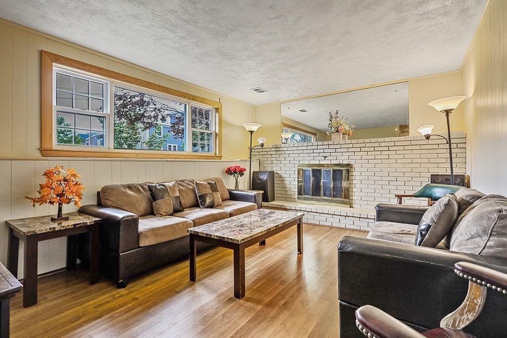 6 Phelps Road Framingham, MA 01702 - Photo 20 of 33 Gallery Image 20