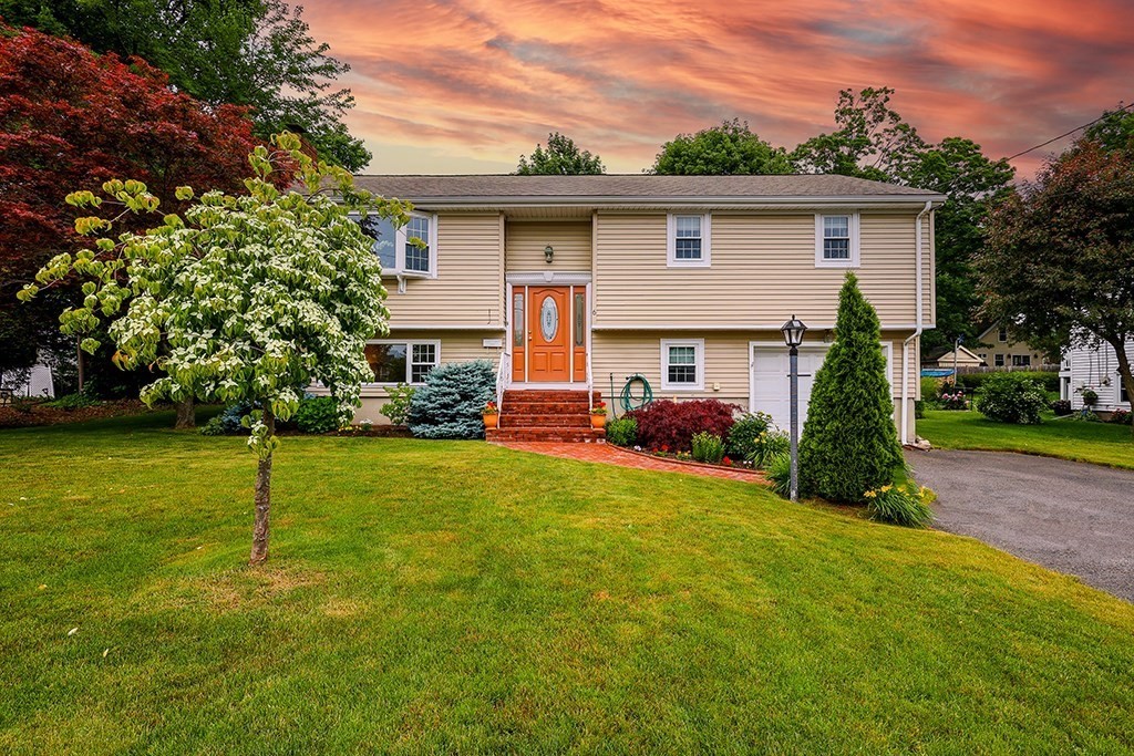 6 Phelps Road Framingham, MA 01702 - Photo 2 of 33 Gallery Image 2