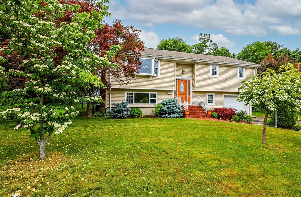 6 Phelps Road Framingham, MA 01702 - Photo 3 of 33 Gallery Image 3