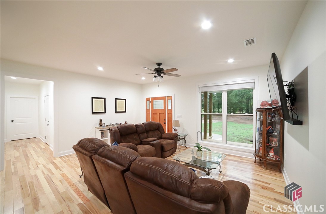 539 Sims Kidd Road Comer, GA 30629 - Photo 11 of 45