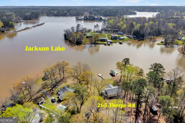 a view of a lake with houses