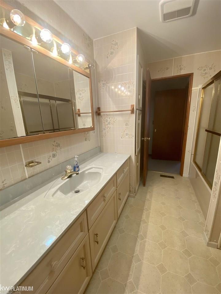 2758 Coleman Road Smiths Creek, MI 48074 - Photo 11 of 21