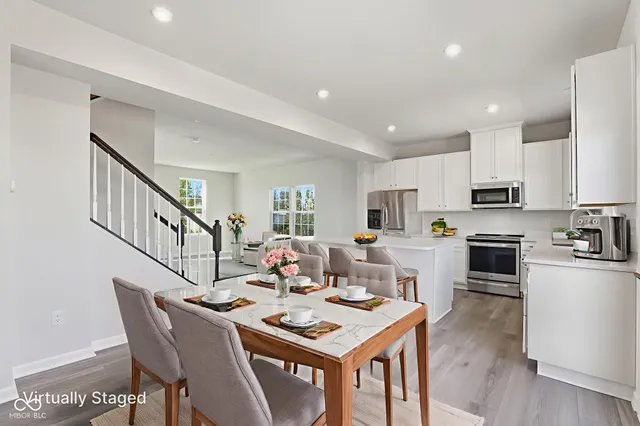 $324,900 | 7643 Sagamore Drive, Brownsburg, IN 46112