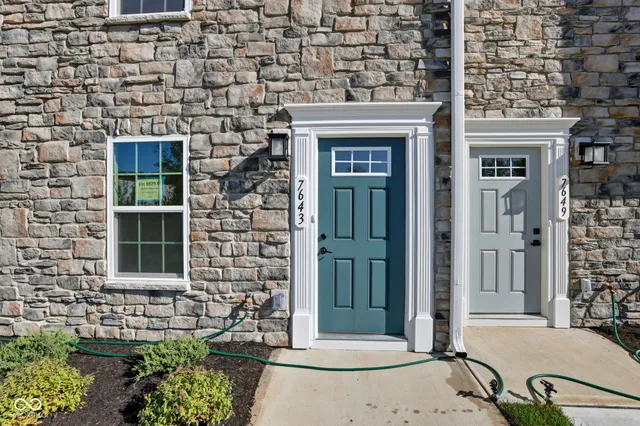 $324,900 | 7643 Sagamore Drive, Brownsburg, IN 46112