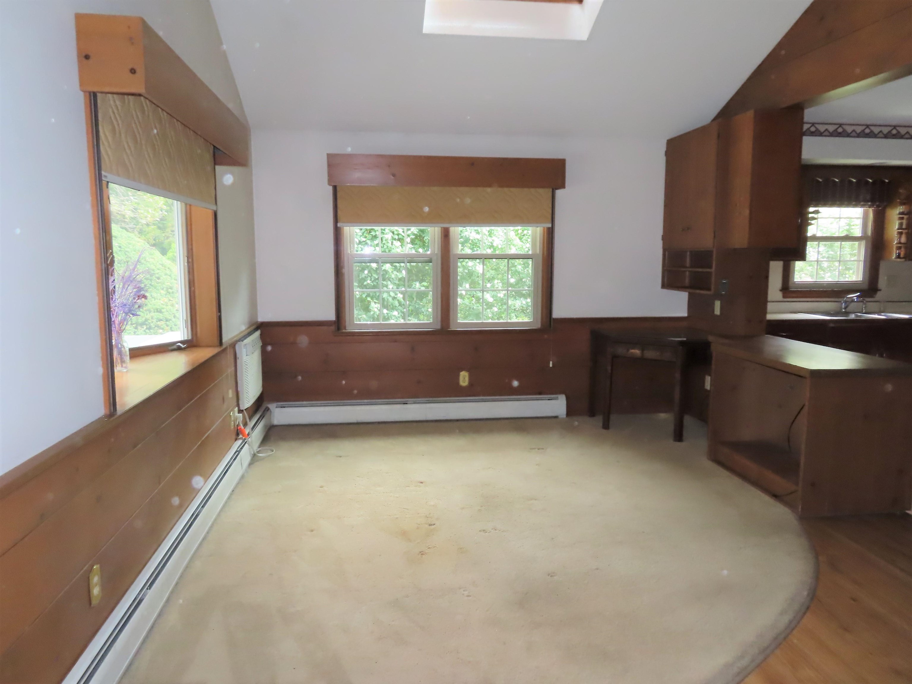 15 Salisbury Road Keene, NH 03431 - Photo 10 of 38