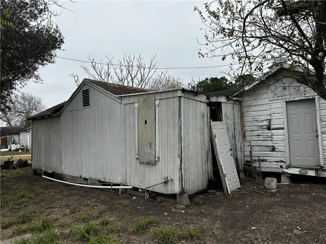 $26,000 | 516 Frances Street, Bishop, TX 78343