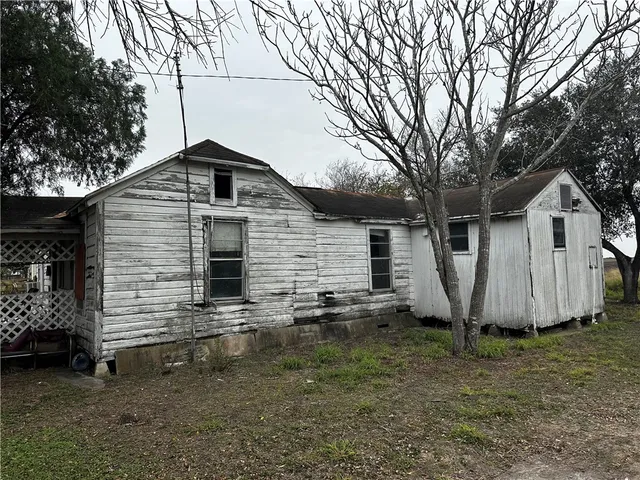 $26,000 | 516 Frances Street, Bishop, TX 78343