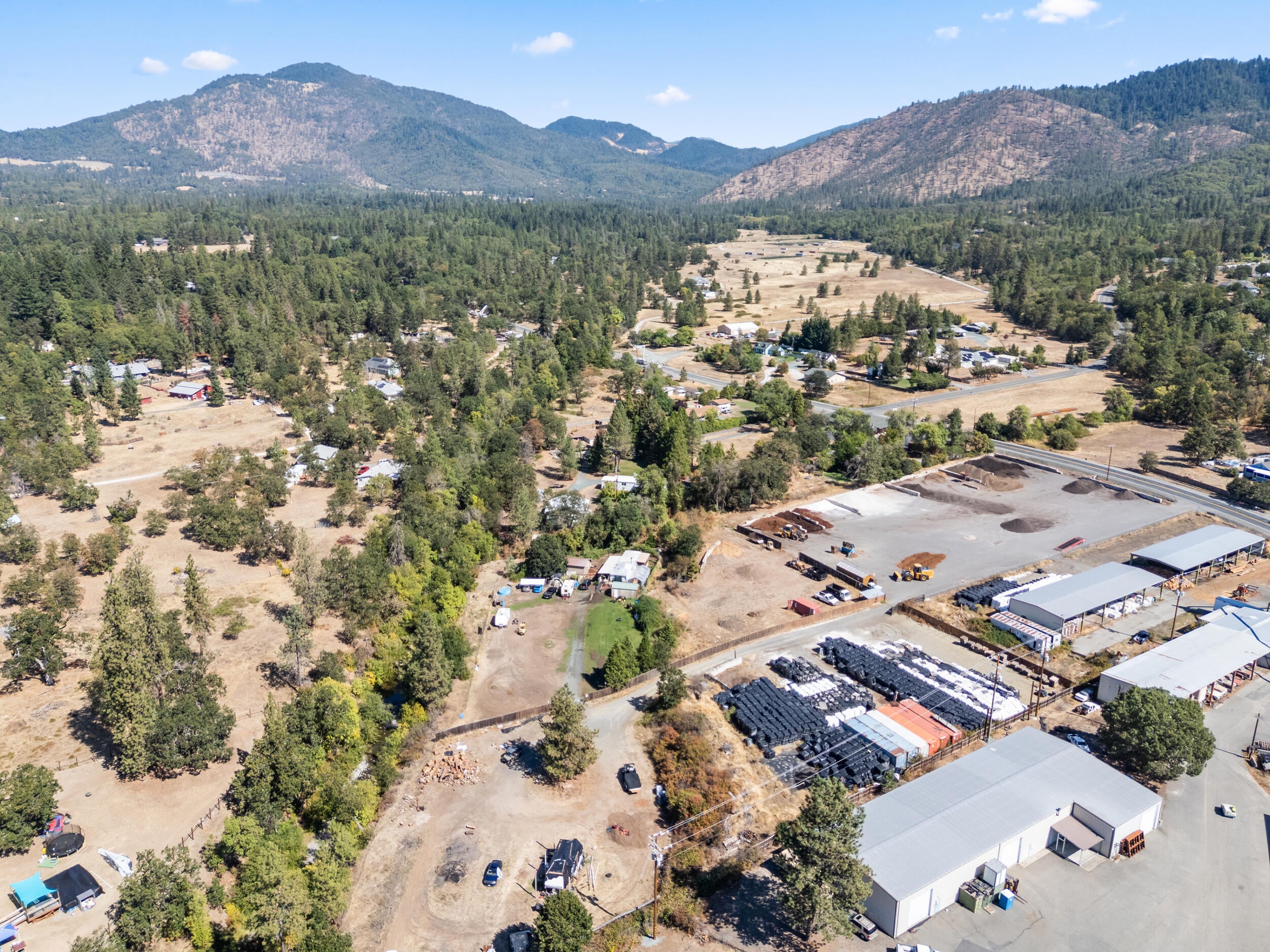 8538 Monument Drive Merlin, OR 97532 - Photo 32 of 47 32_8538 monument dr, grants pass-dr-05