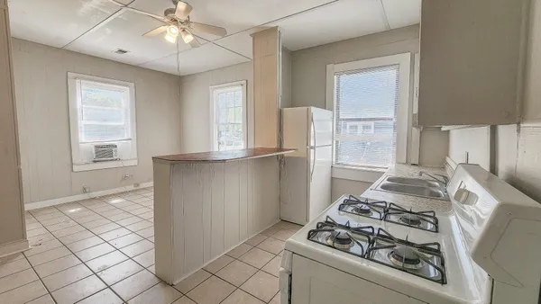 $1,300 | 1902 Iris Street, Unit A, North Charleston, SC 29405