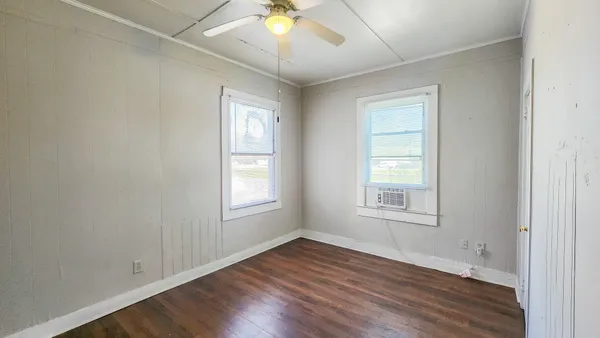 $1,300 | 1902 Iris Street, Unit A, North Charleston, SC 29405