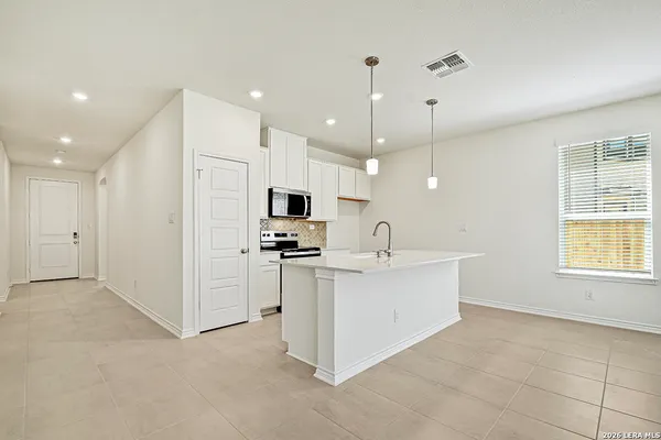 $2,650 | 600 Siefert Pond Drive, Boerne, TX 78006